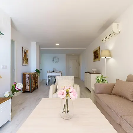 Malagasuite Living Coast * Fuengirola