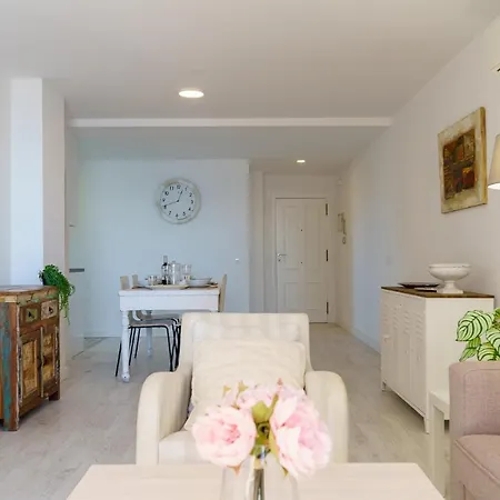 Apartment Malagasuite Living Coast *